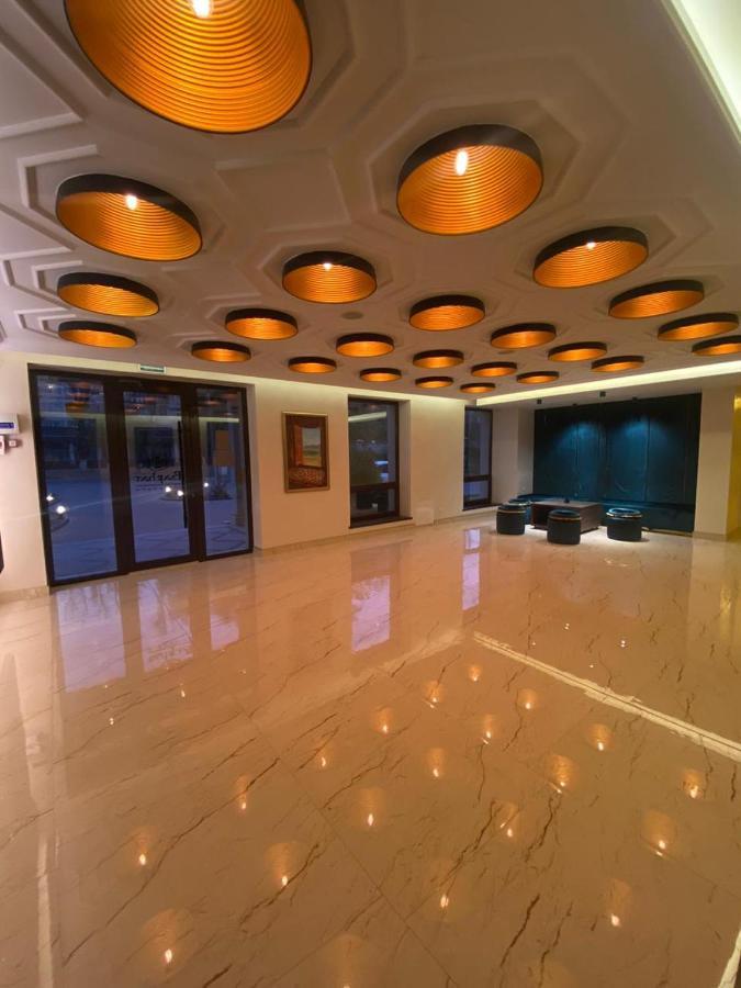 Barhat Hotel & Spa Taraz Exterior foto