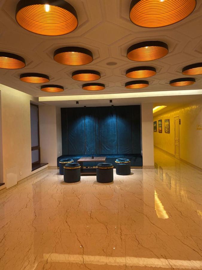 Barhat Hotel & Spa Taraz Exterior foto